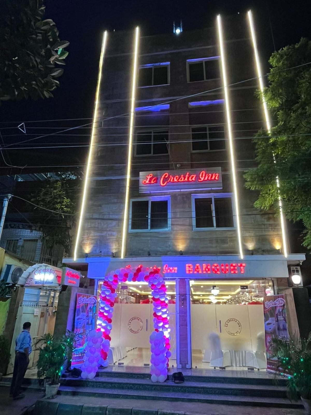La Cresta Inn Kalkutta Exterior foto